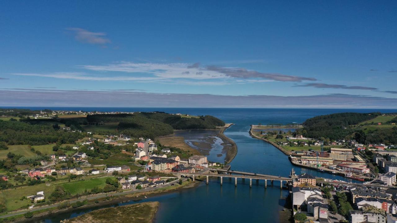 Affittacamere Casa Ria De Navia Esterno foto