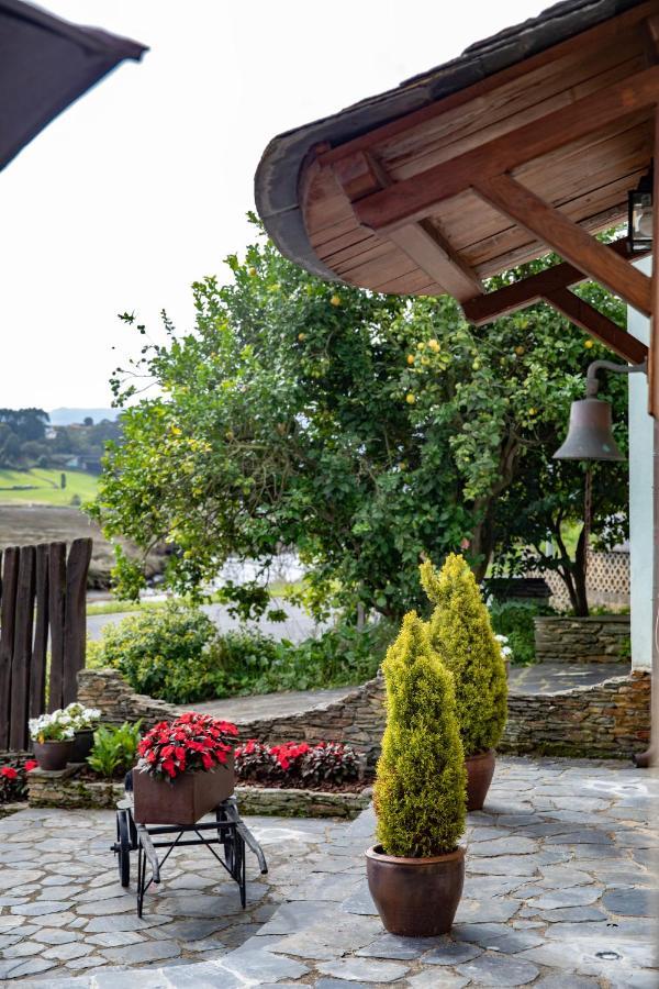Affittacamere Casa Ria De Navia Esterno foto